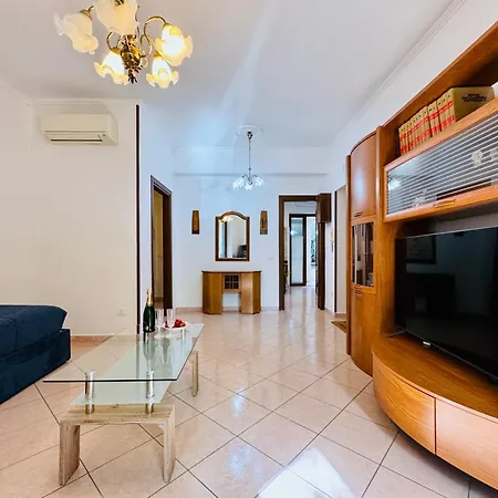 Yourhome - Letizia's House *