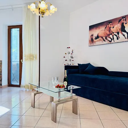 Yourhome - Letizia's House Apartamento